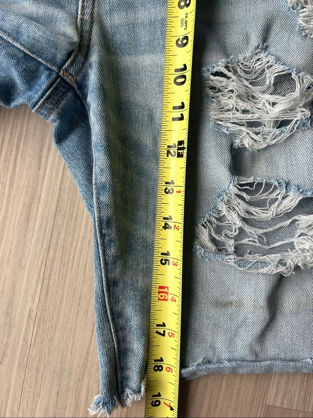 American Eagle Next Level Airflex Distressed Denim Men's/Unisex Shorts 30 Blue